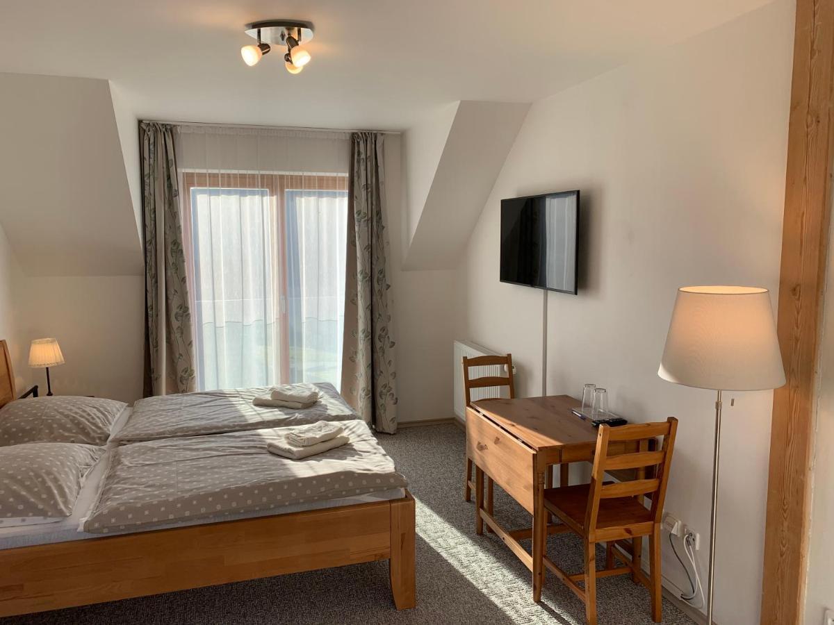 Kasperky 440 Apartman Kasperske Hory Kültér fotó