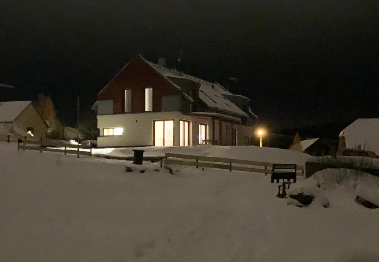 Kasperky 440 Apartman Kasperske Hory Kültér fotó