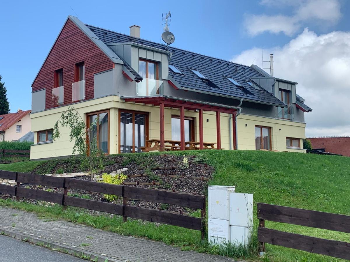 Kasperky 440 Apartman Kasperske Hory Kültér fotó
